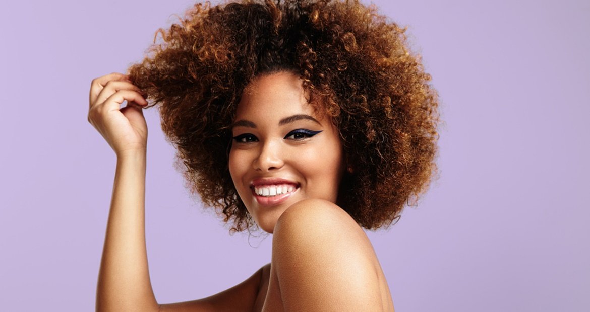 Saiba como usar o cabelo black power